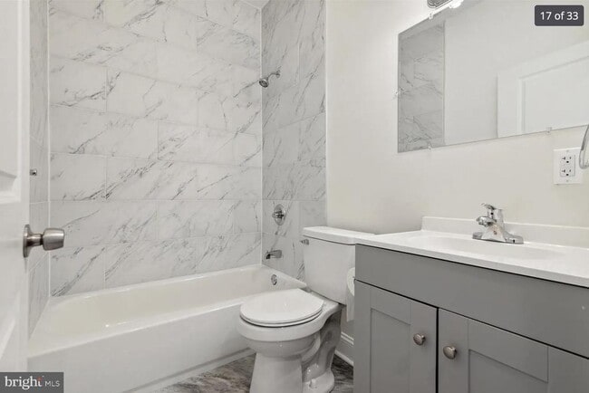 Building Photo - 320 N 62nd St