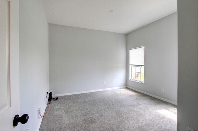 Building Photo - 5868 Duskywing Dr