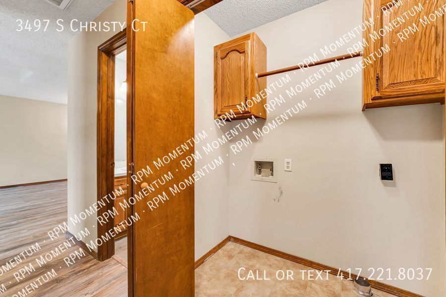 Building Photo - 3497 S Christy Ct
