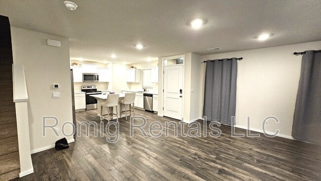 Building Photo - 17504 NW 10th Pl