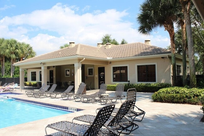 Building Photo - 7896 Picklewood Park Dr