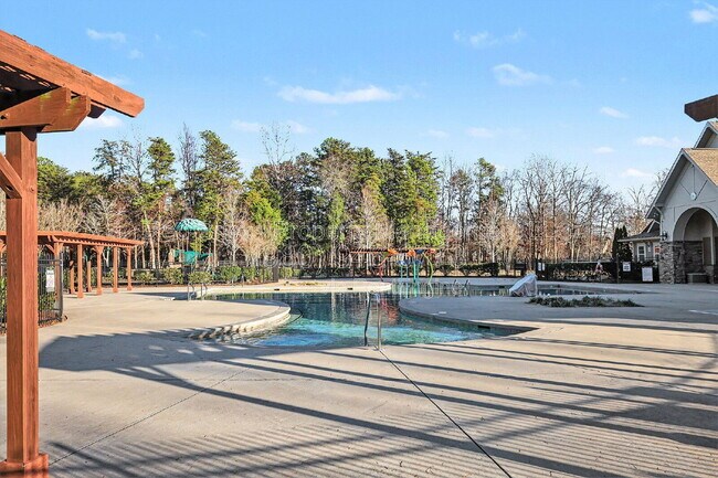 Building Photo - 11140 Crane Creek Dr