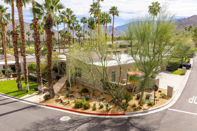 Building Photo - 48910 Noline Pl