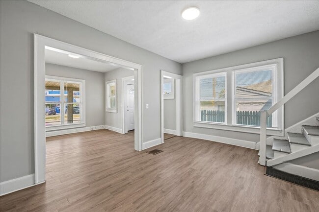 Building Photo - 447 N Sherman Dr