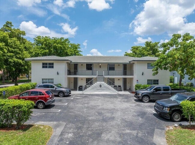 Primary Photo - 10151 NW 35th St