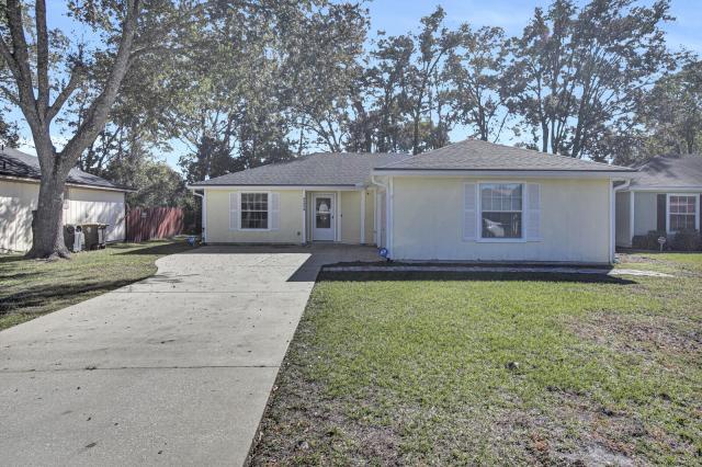 Building Photo - 3 bedroom in Jacksonville FL 32208