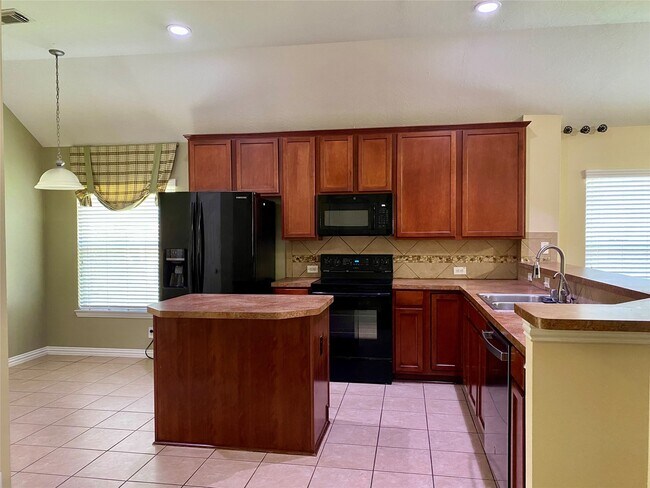 Building Photo - 7038 Cornflower Ln