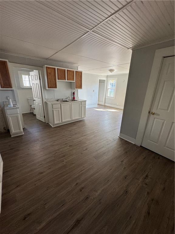 Building Photo - 9 Straub St