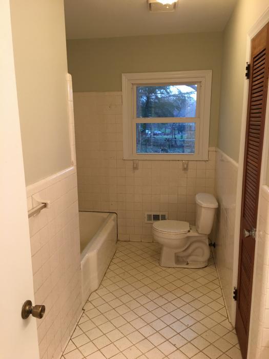 Building Photo - 4 bedroom in Charlotte NC 28212