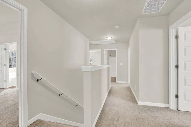 Building Photo - 300 Cornwell Way