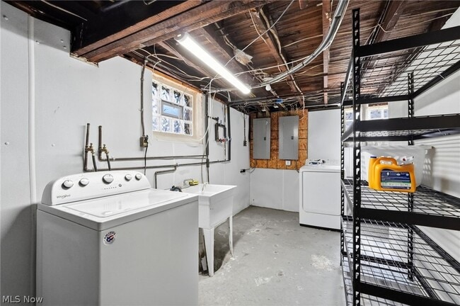 Building Photo - 1293 Jackson Ave