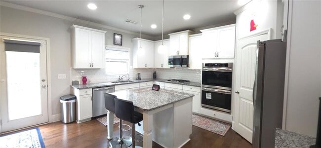 Building Photo - 4358 Mantova Dr NE