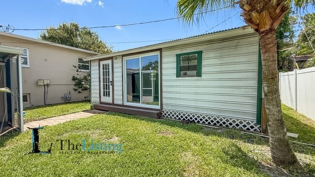 Building Photo - 4501 S Cortez Ave