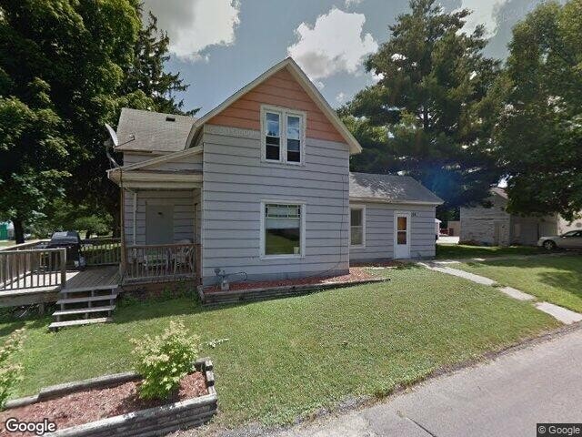 Building Photo - 104 NW 2nd St