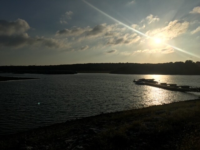 Quick walk to Lake - 1104 Buffalo Gap Rd