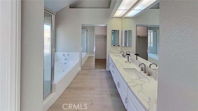 Building Photo - 2680 Via Corazon Dr