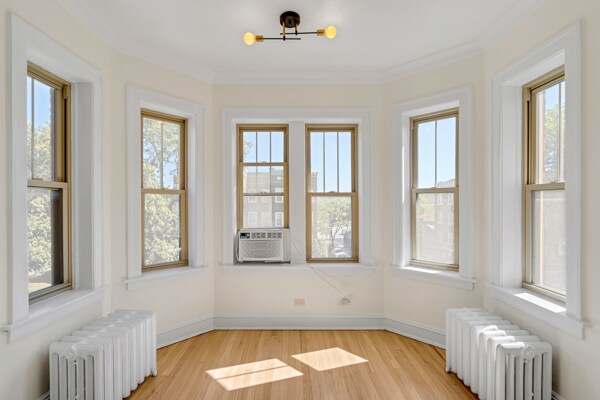 Building Photo - 847 S Humphrey Ave