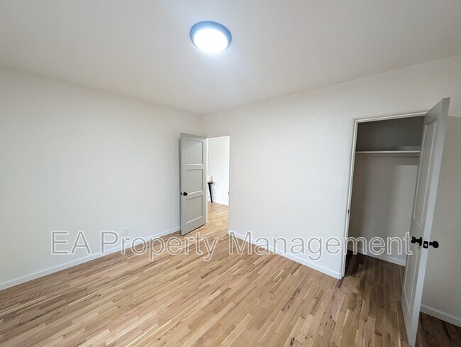 Building Photo - 1202 Truman St SE