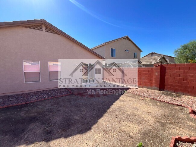 Building Photo - 11580 W Duran Ave