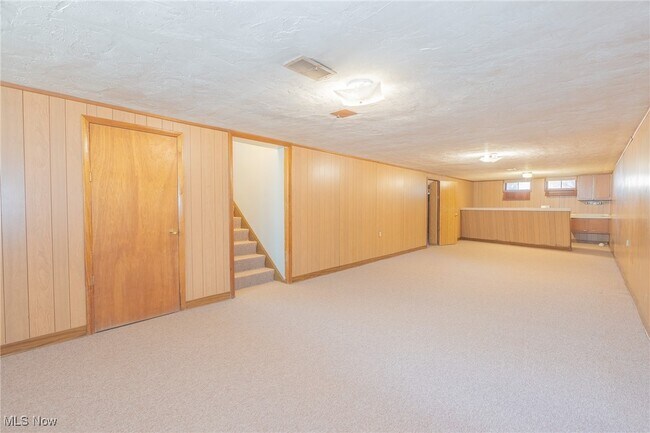 Building Photo - 24457 Tunbridge Ln