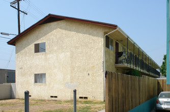 Building Photo - 3771 Vinton Ave