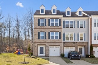 Building Photo - 4921 Forest Pines Dr