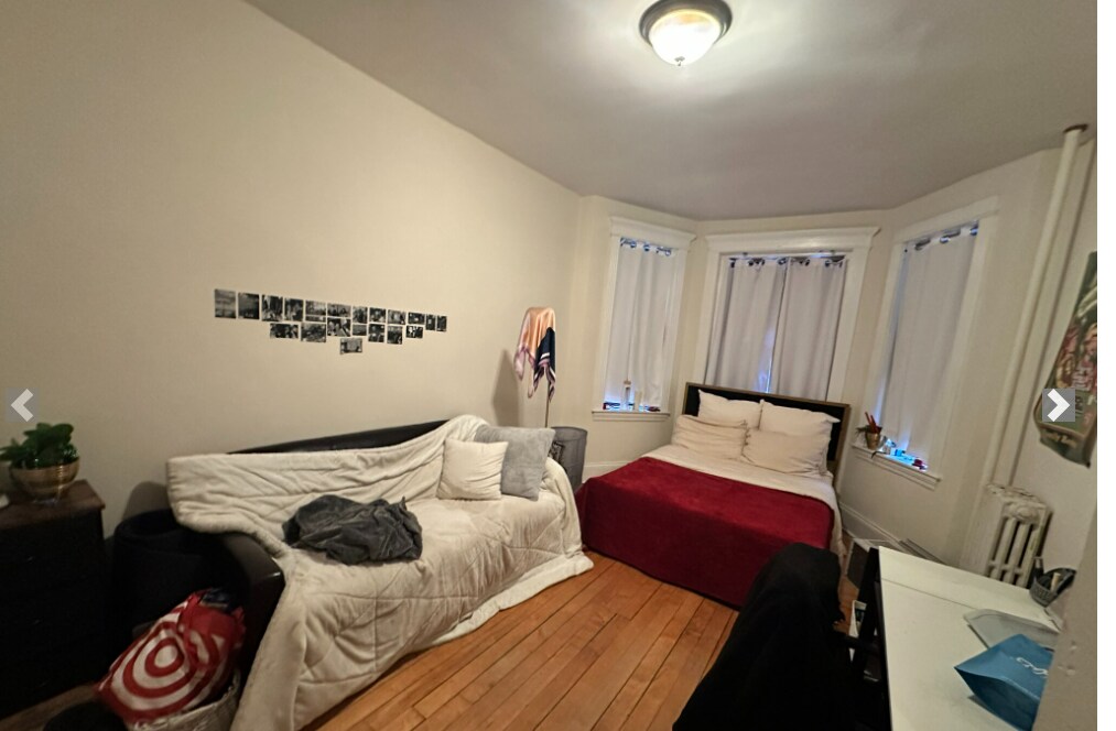 Building Photo - 65 Burbank St