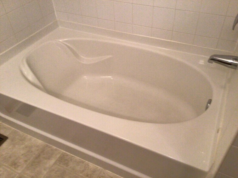 Building Photo - 39234 N Ogden Ln