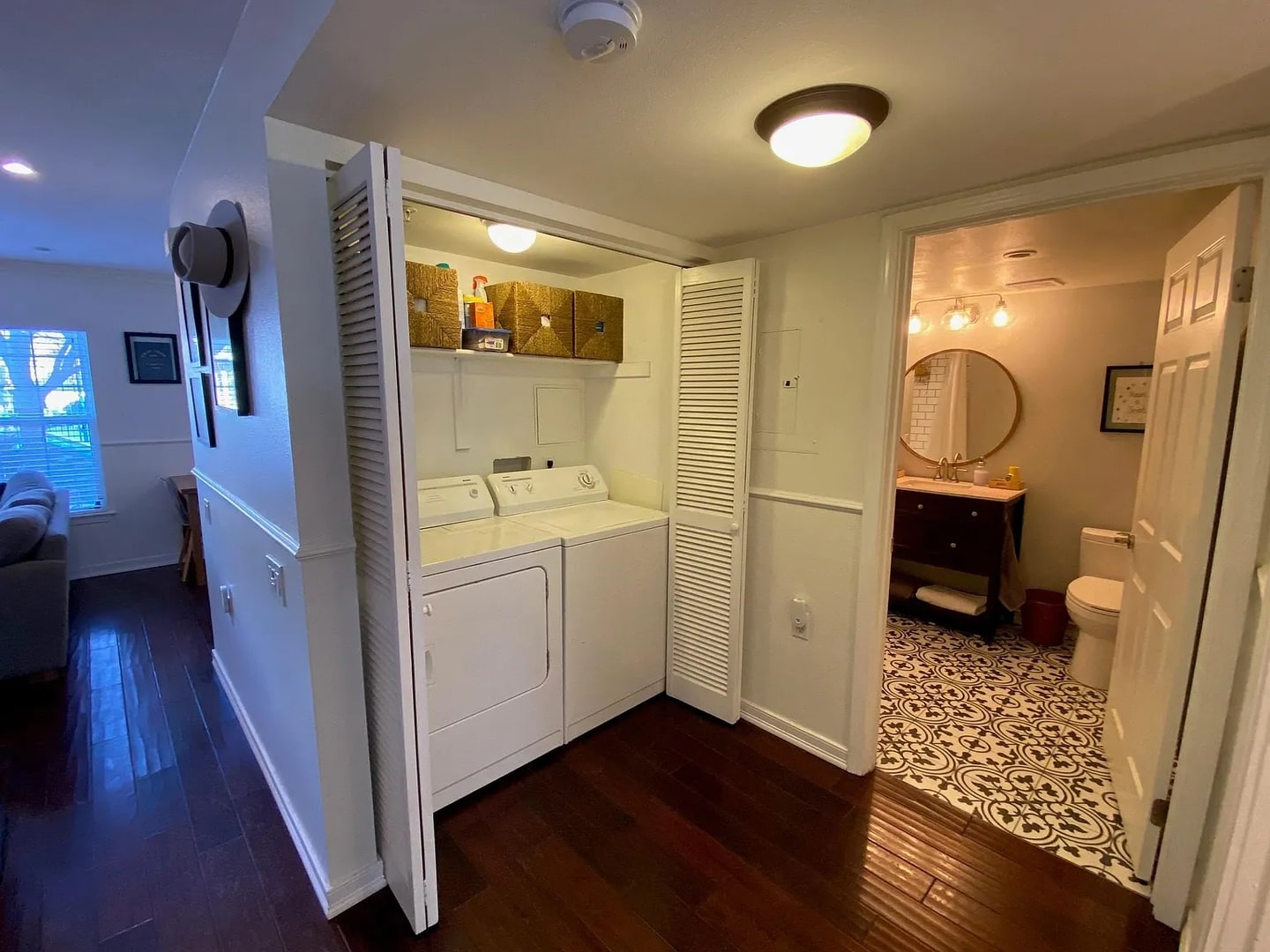 Building Photo - 1661 N Washington St