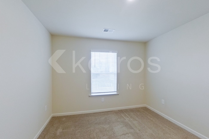 Building Photo - 1138 Freedom Pkwy