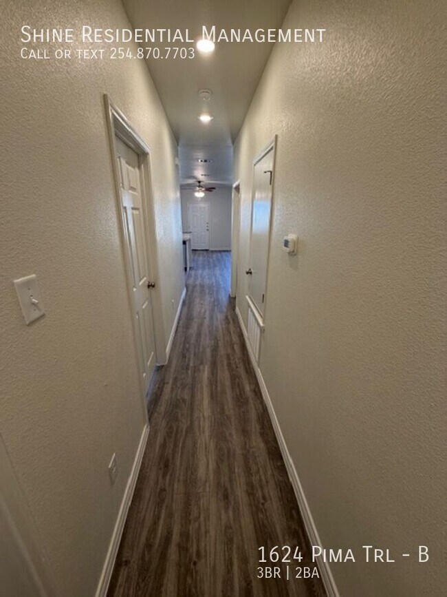 Building Photo - 1624 Pima Trail