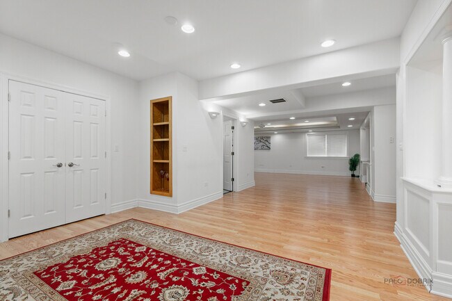 Building Photo - 312 Camargo Ct