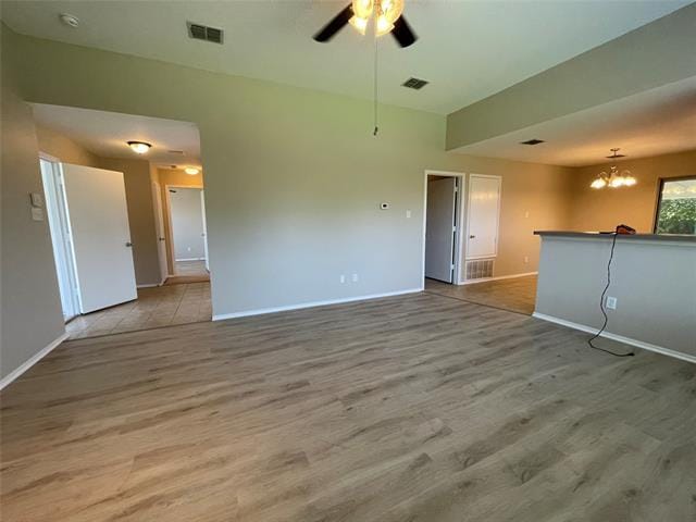 Building Photo - 523 Robinwood Rd