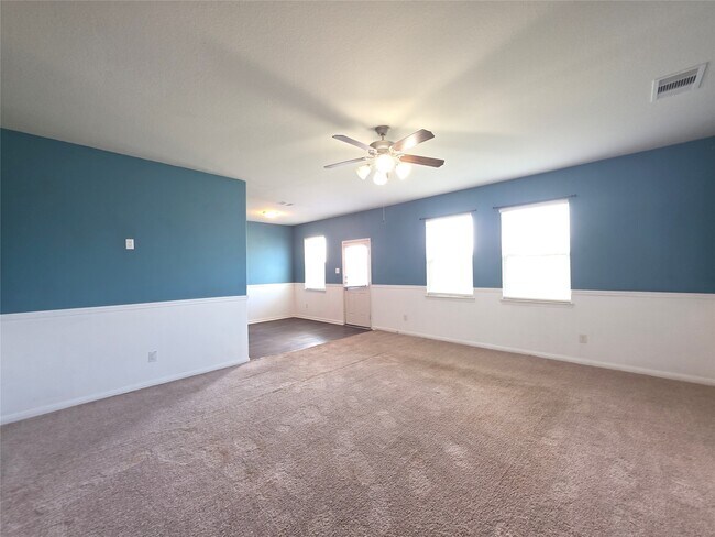 Building Photo - 26035 Allan Poe Dr