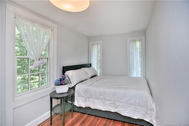 Building Photo - 14 Spruce Hill Rd