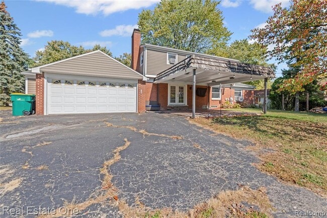 Building Photo - 26641 Greythorne Trail