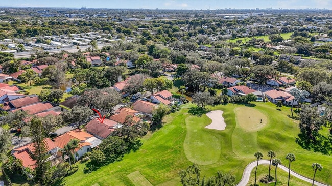 Building Photo - 661 Hollows Cir