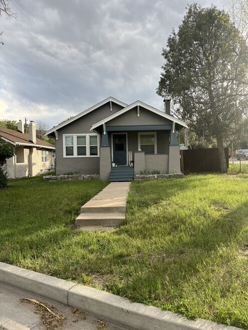 Building Photo - 801 Cheyenne Blvd