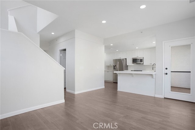 Building Photo - 5415 Marine Ave