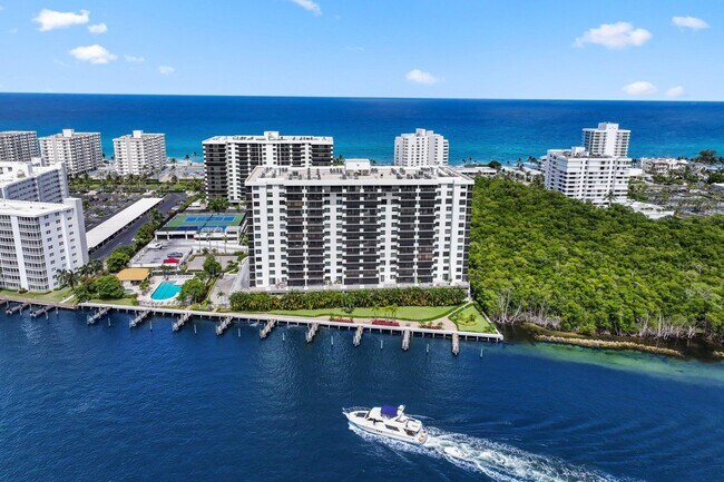 Building Photo - 3420 S Ocean Blvd