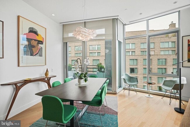 Building Photo - 1177 22nd St NW