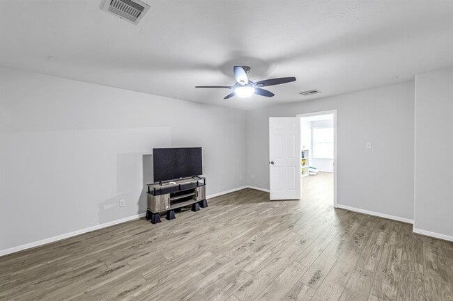 Building Photo - 3927 Candle Gate Ln