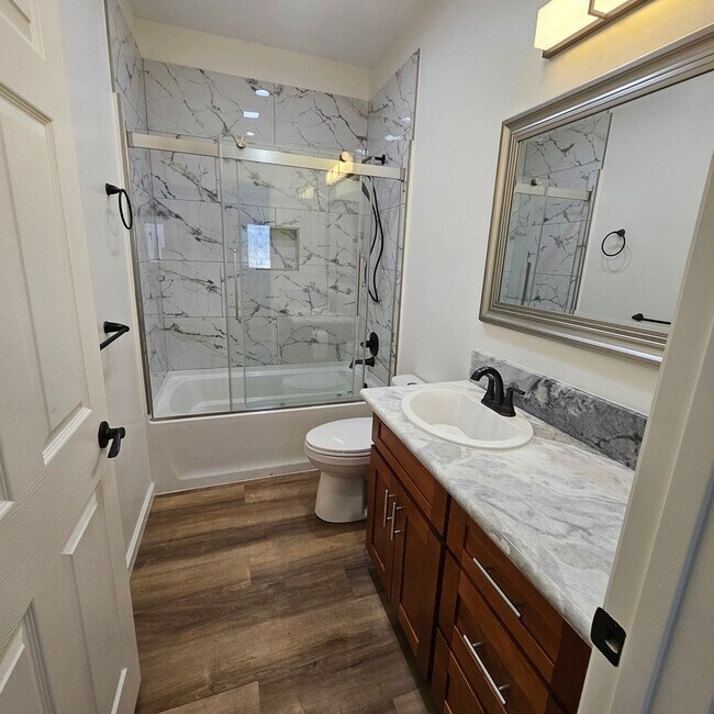 Building Photo - Upgraded 1 bedroom in Makawao.