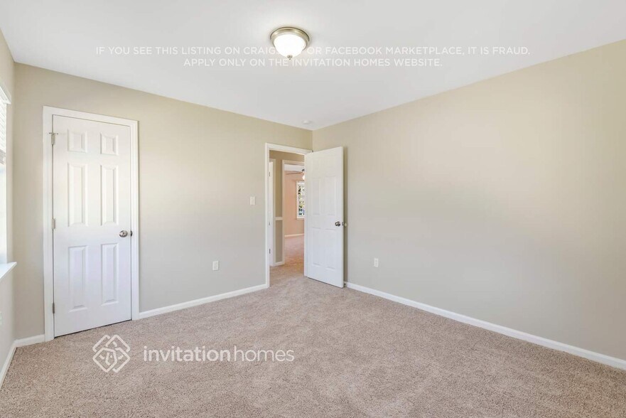 Building Photo - 5428 Dowgate Dr