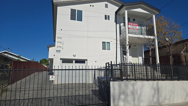 Building Photo - LANFRANCO(3743)