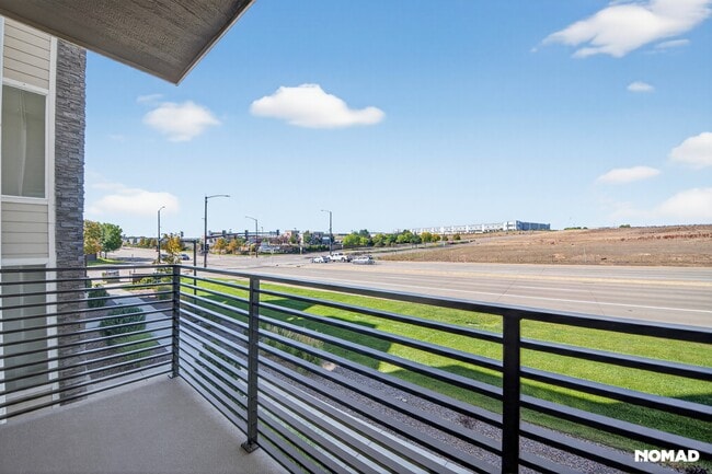 Building Photo - 15609 E Broncos Pl