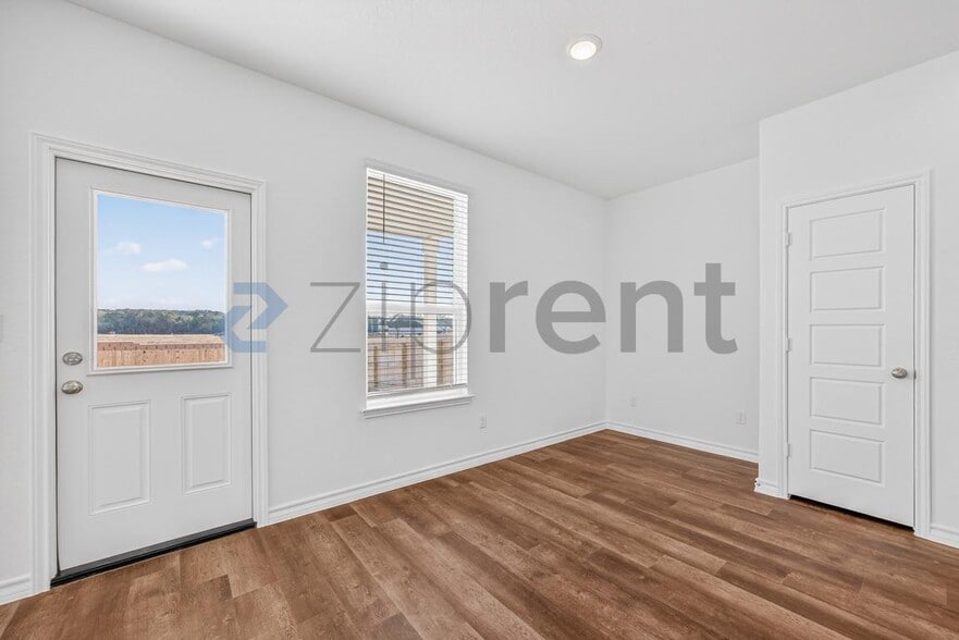 Building Photo - 11816 Red Burro