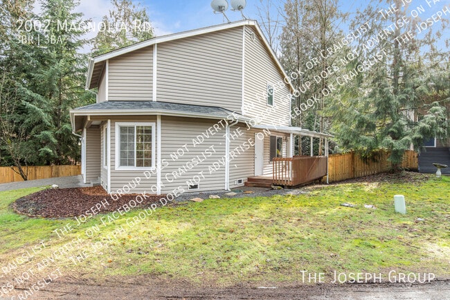 Building Photo - 2002 Magnolia Rd