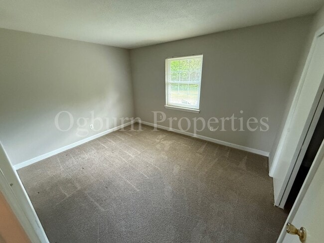 Building Photo - 2350 Bay Meadows Ct