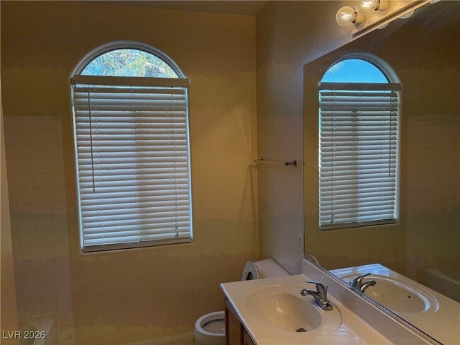 Building Photo - 700 Carnegie St